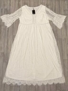 Pinup Fashion Women's Size 26 Floral Lace Boho Maxi Dress